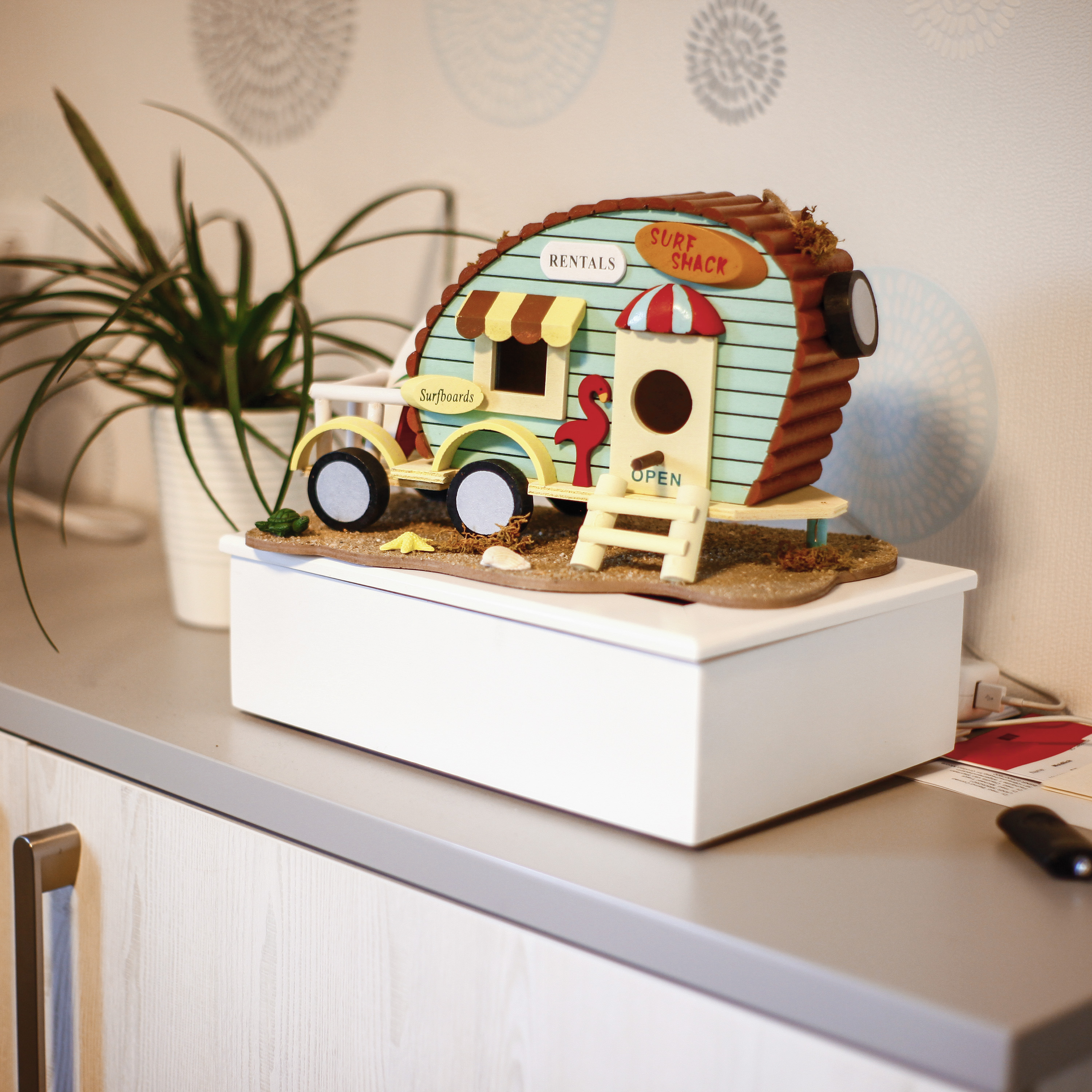 Bird House Caravan | decorative nesting box