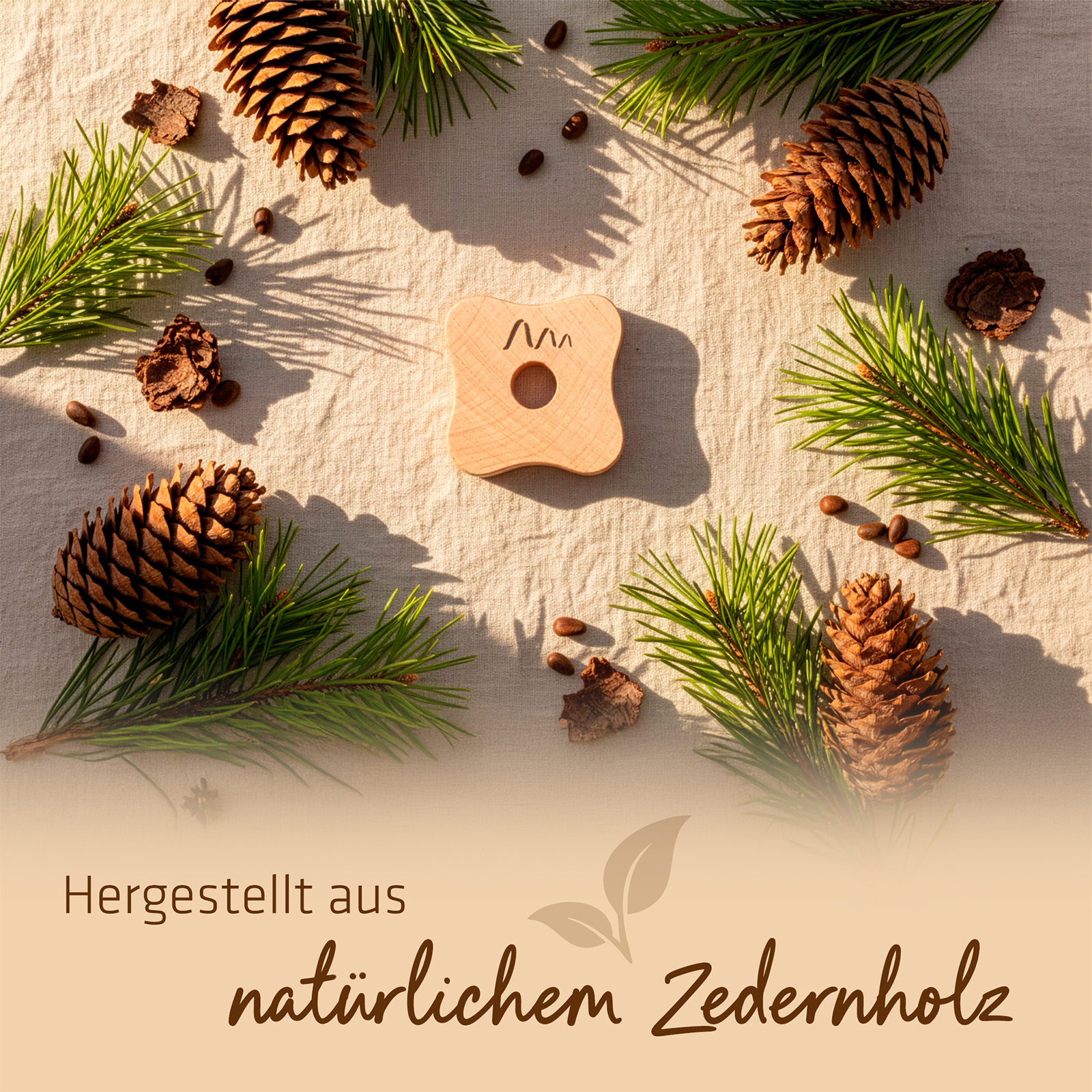 Die GARDIGO Motten-Stopp-Ringe sind ein natürlicher Mottenschutz aus Zedernholz