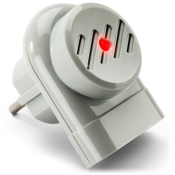 Combi-Protection | plug in repellent against mosquitoes | integrated socket